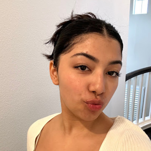 Meet your Posher, Aliyah - Picture 1 of 1